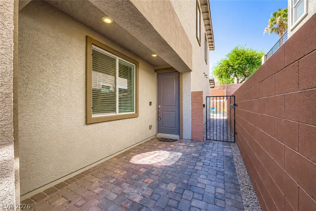 1289 Valencia Cliffs, Henderson, NV 89012