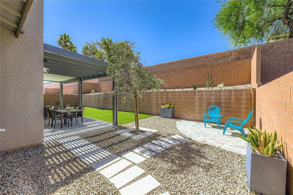 1289 Valencia Cliffs, Henderson, NV 89012