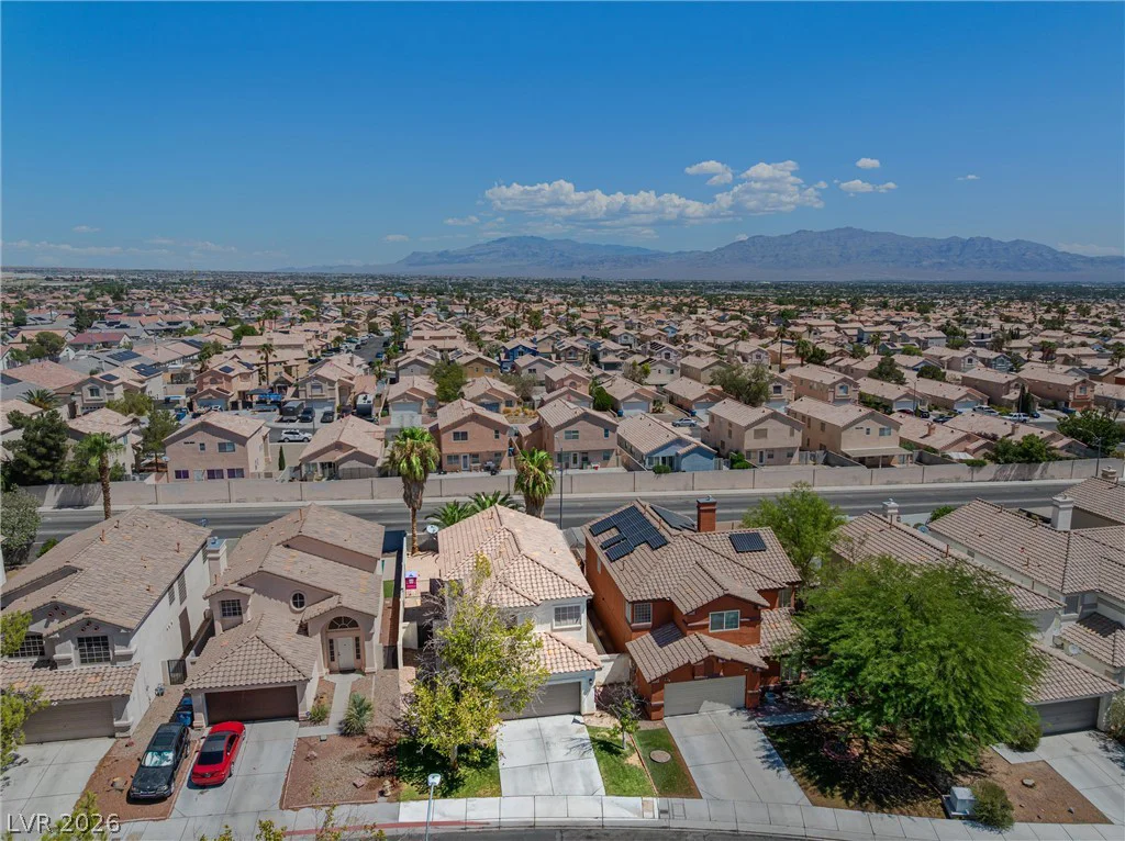 9408 Tall Wood, Las Vegas, NV 89129