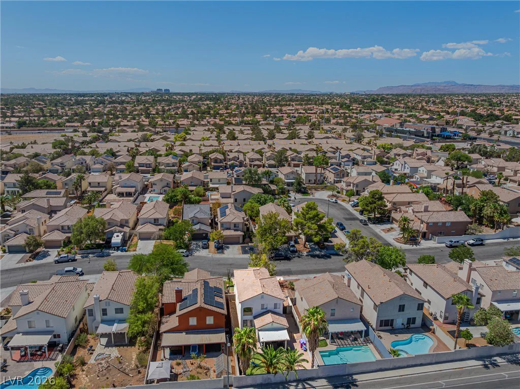 9408 Tall Wood, Las Vegas, NV 89129