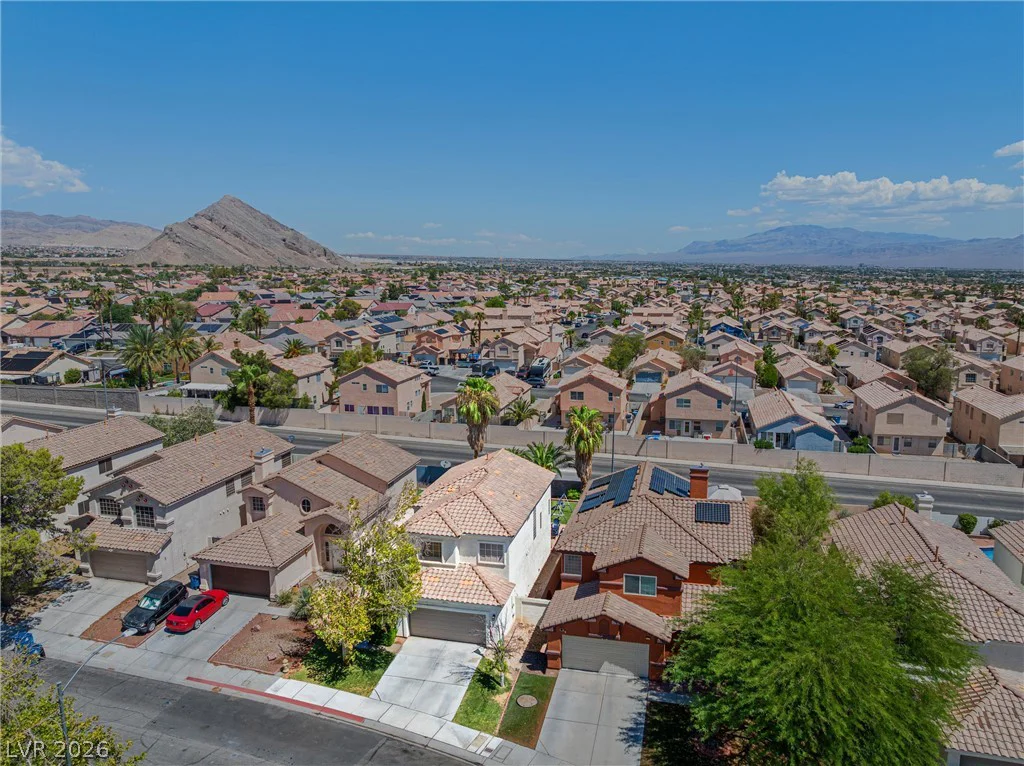 9408 Tall Wood, Las Vegas, NV 89129