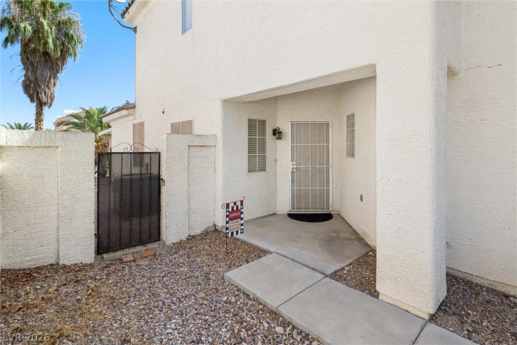 9408 Tall Wood, Las Vegas, NV 89129