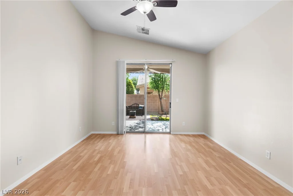 8112 Hamilton Falls, North Las Vegas, NV 89085