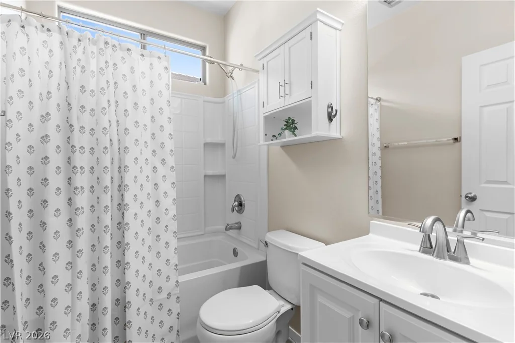 8112 Hamilton Falls, North Las Vegas, NV 89085