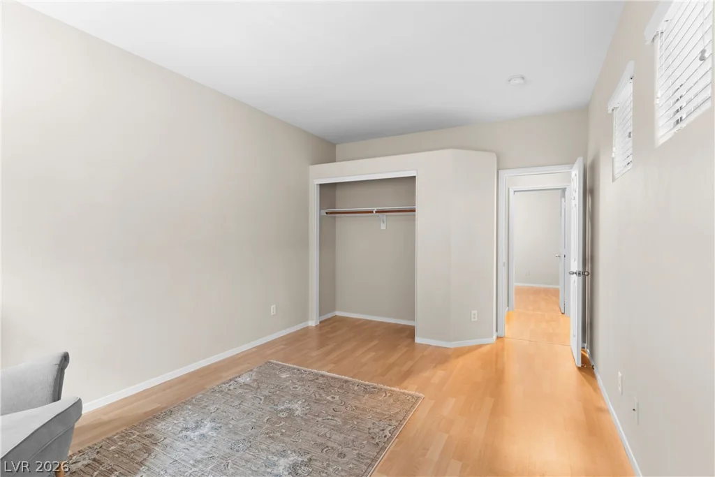 8112 Hamilton Falls, North Las Vegas, NV 89085