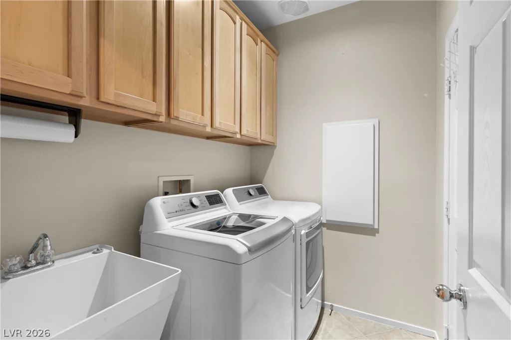 8112 Hamilton Falls, North Las Vegas, NV 89085