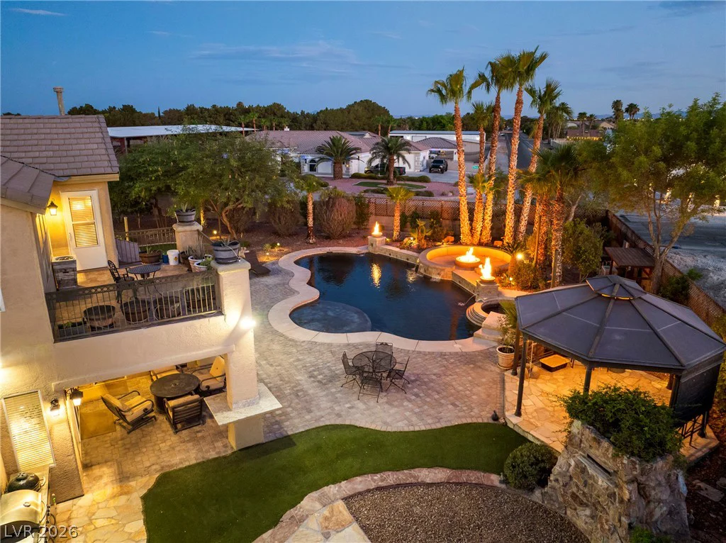 6175 Smarty Jones, Las Vegas, NV 89131