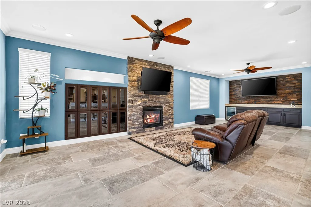 6175 Smarty Jones, Las Vegas, NV 89131