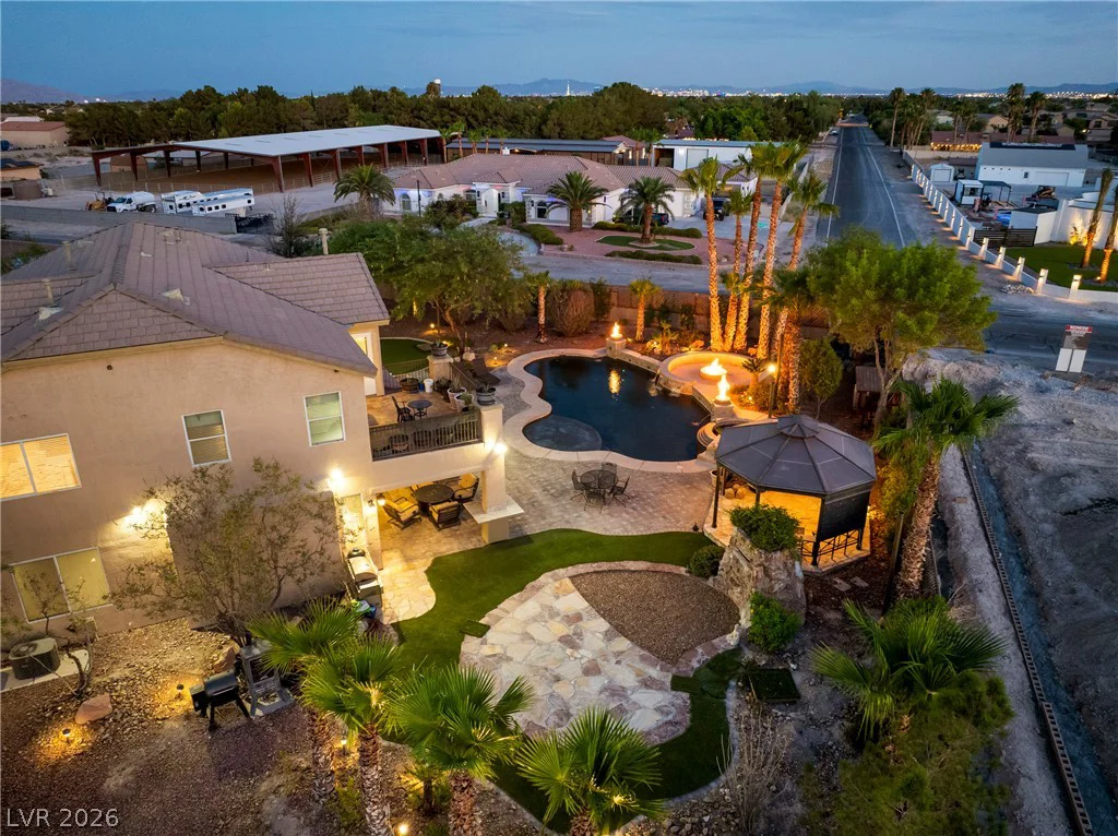 6175 Smarty Jones, Las Vegas, NV 89131