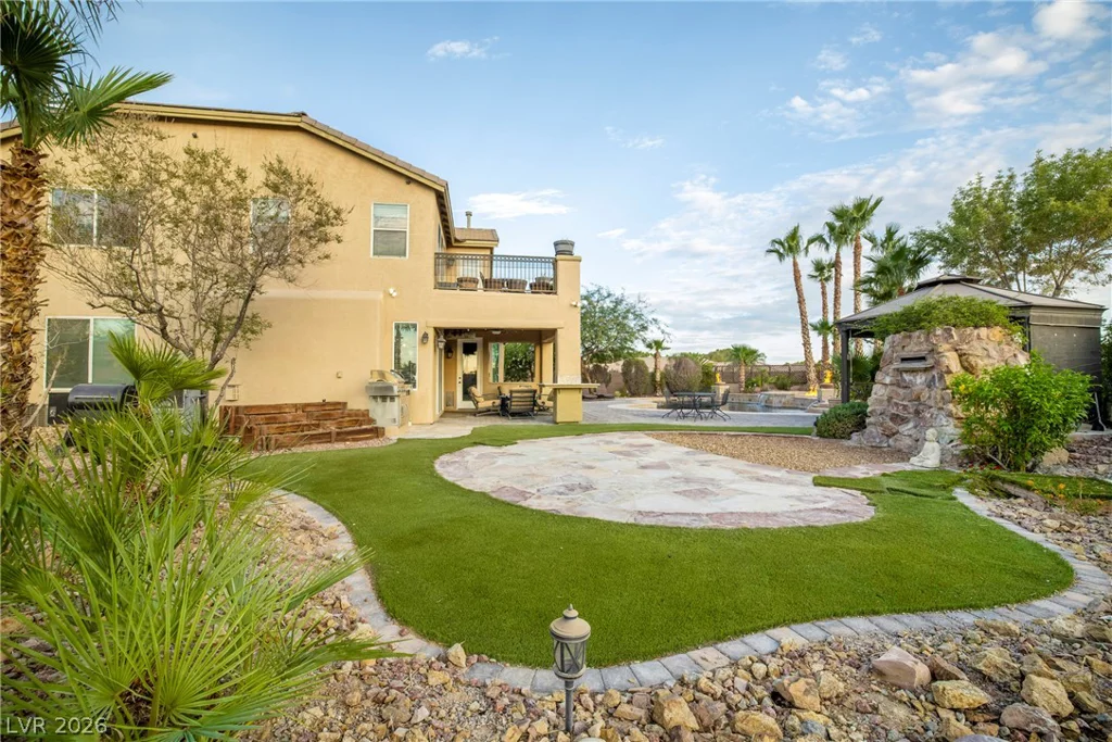 6175 Smarty Jones, Las Vegas, NV 89131