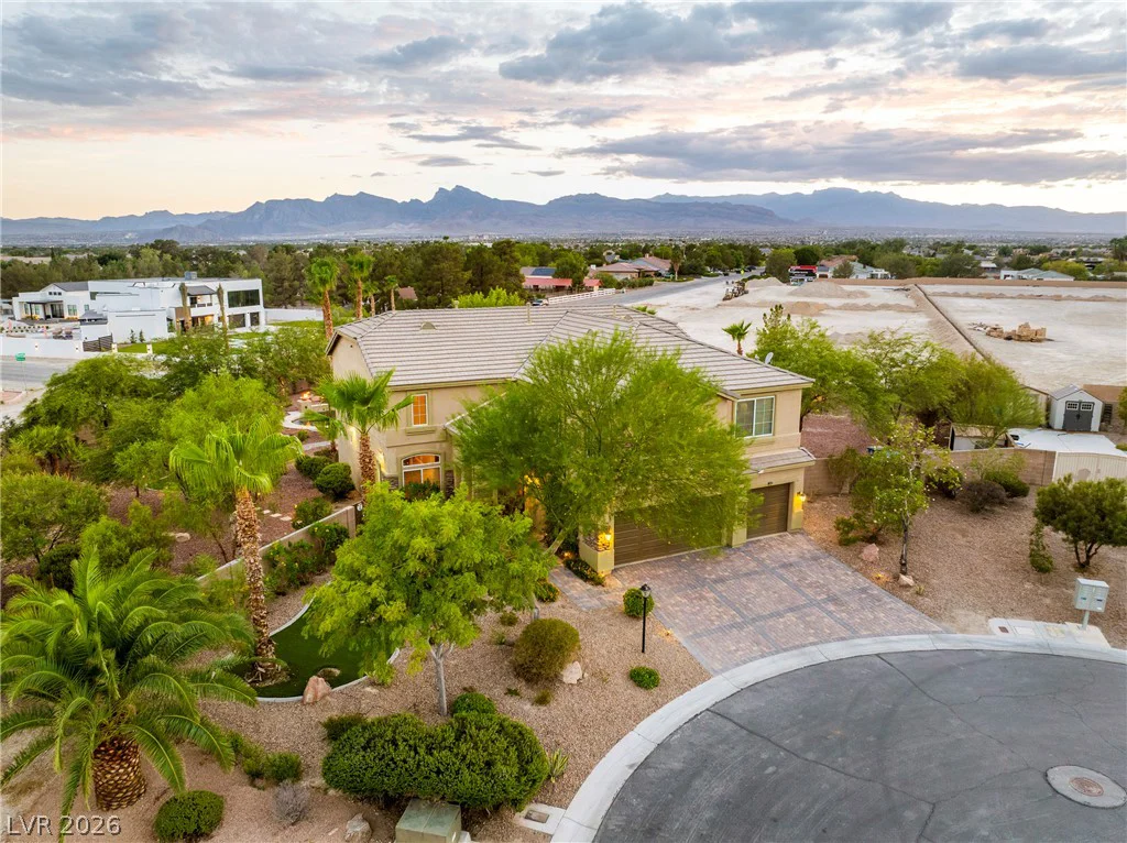 6175 Smarty Jones, Las Vegas, NV 89131