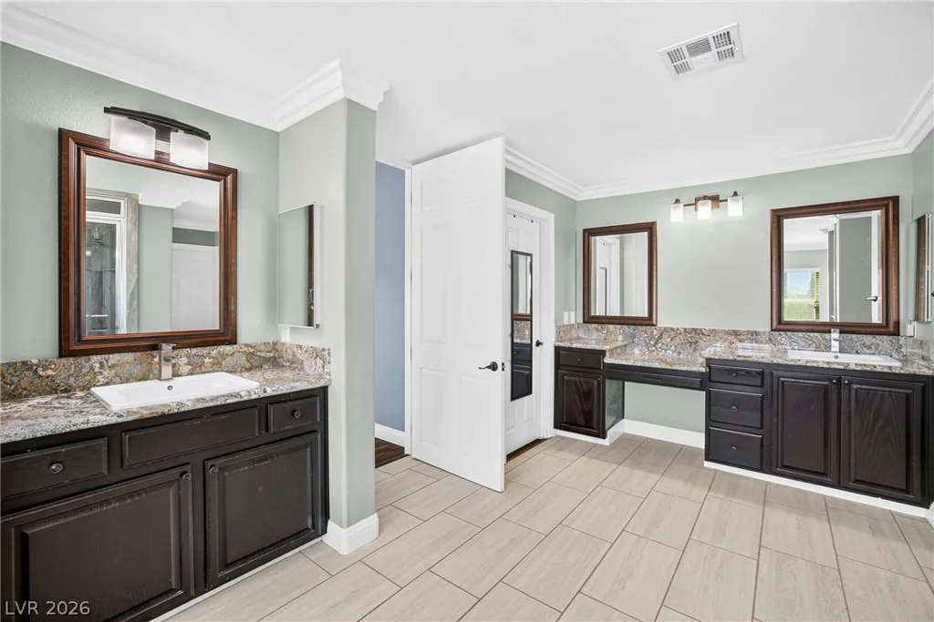 6175 Smarty Jones, Las Vegas, NV 89131