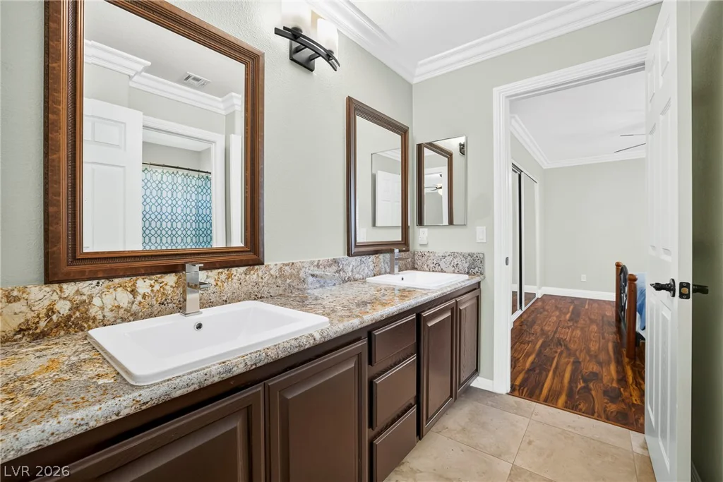 6175 Smarty Jones, Las Vegas, NV 89131