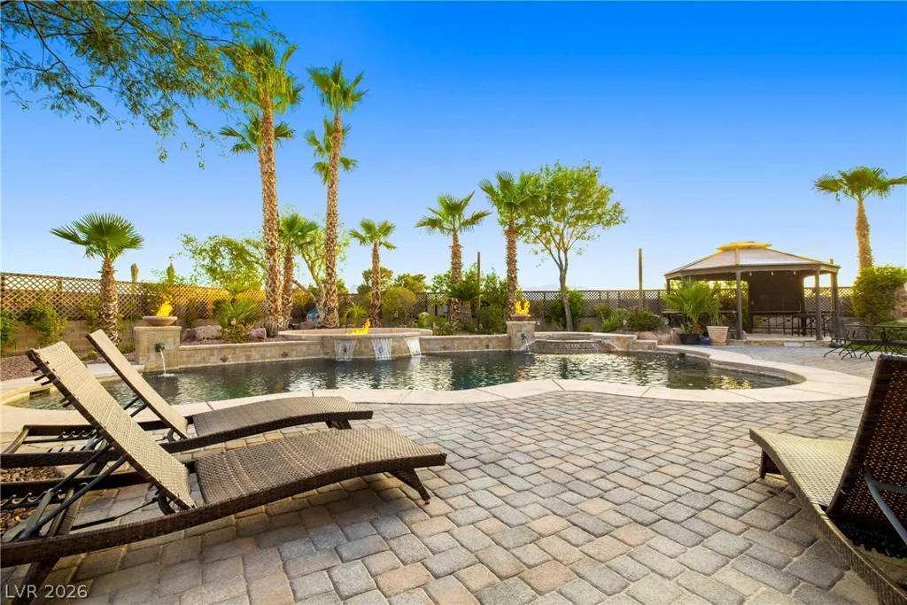 6175 Smarty Jones, Las Vegas, NV 89131