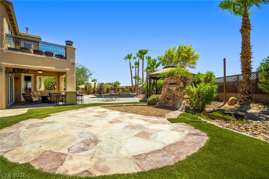 6175 Smarty Jones, Las Vegas, NV 89131