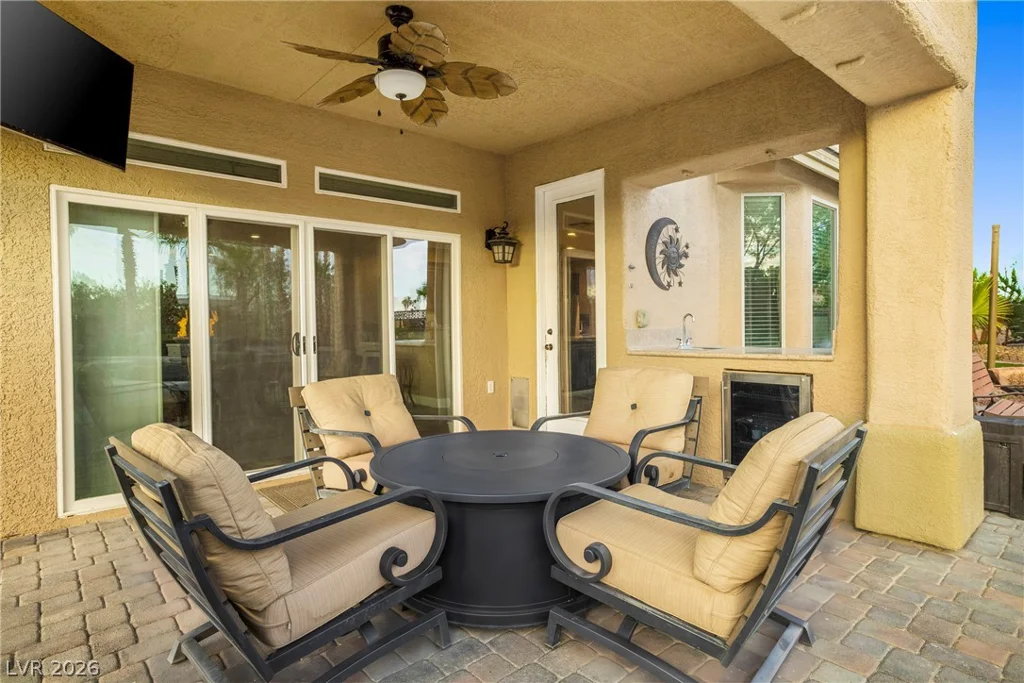 6175 Smarty Jones, Las Vegas, NV 89131
