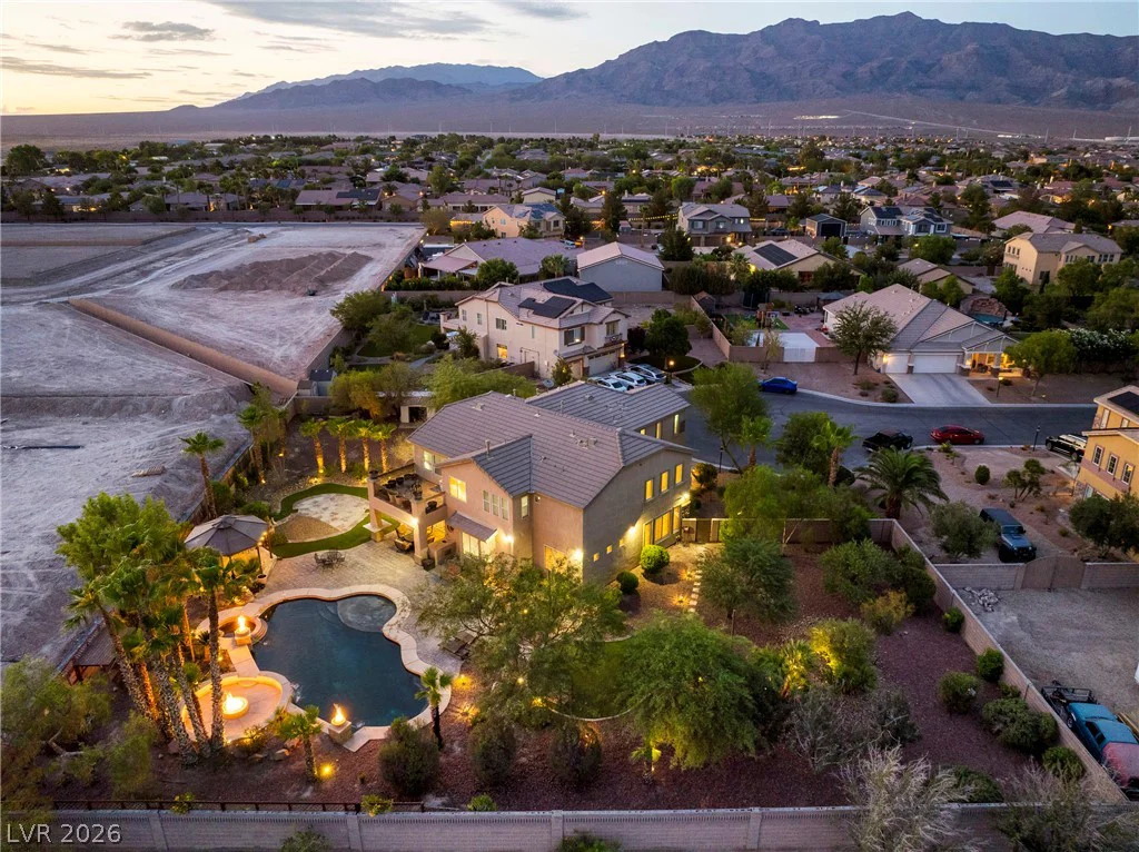 6175 Smarty Jones, Las Vegas, NV 89131