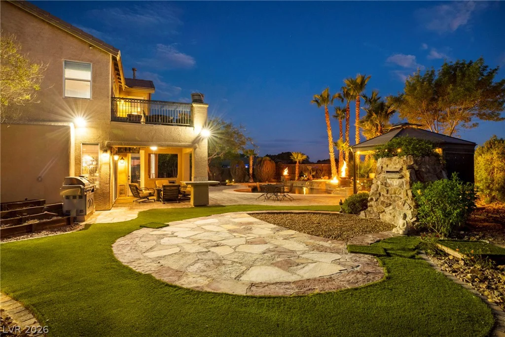 6175 Smarty Jones, Las Vegas, NV 89131