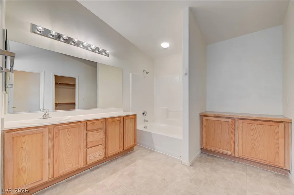 3733 Gallowtree, North Las Vegas, NV 89081