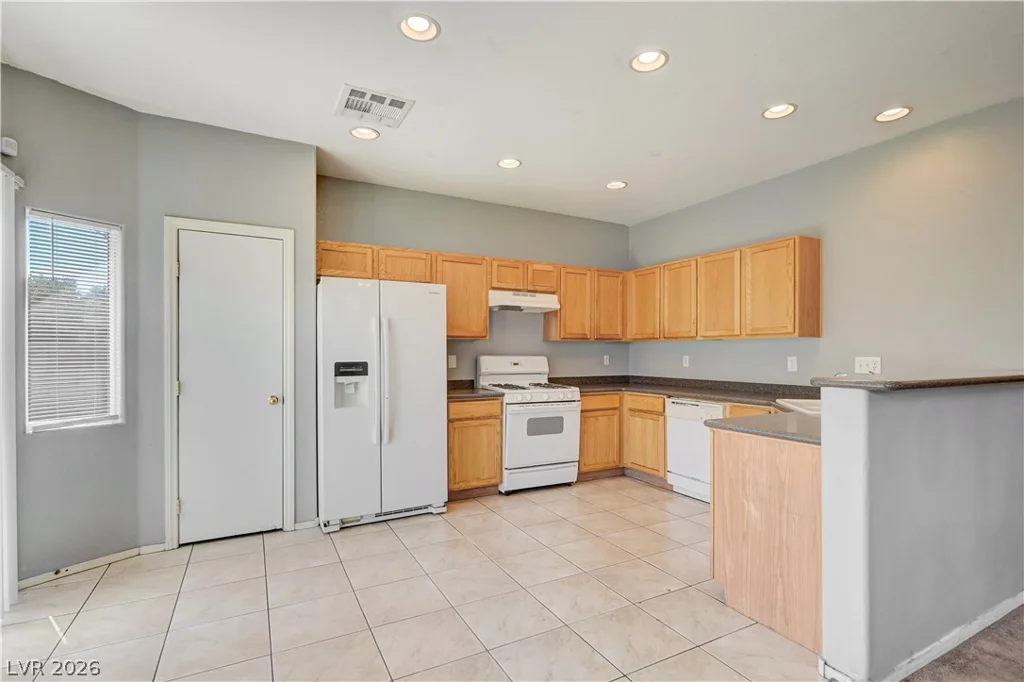 3733 Gallowtree, North Las Vegas, NV 89081