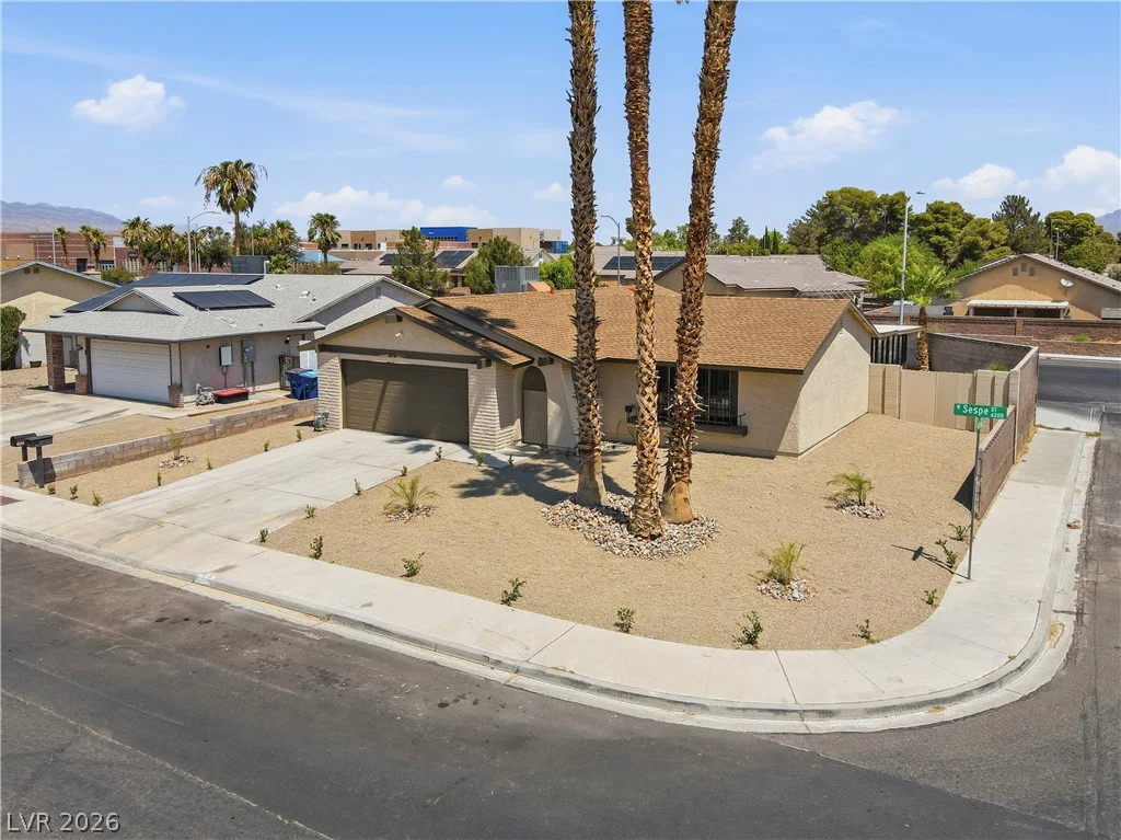 6216 Sespe, Las Vegas, NV 89108