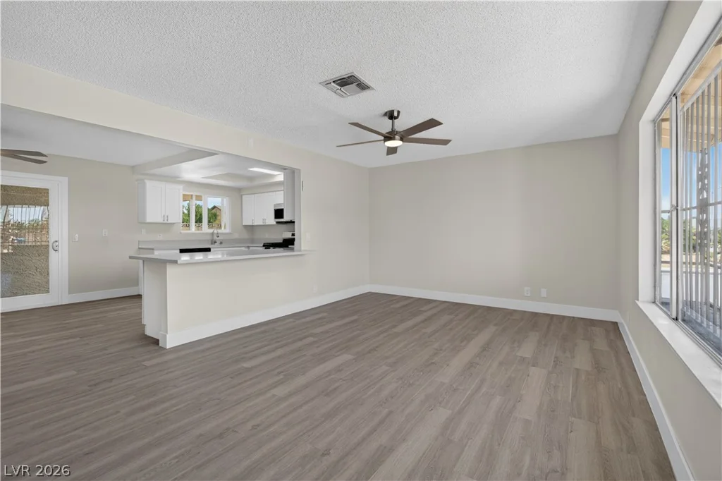6216 Sespe, Las Vegas, NV 89108