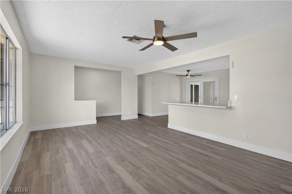 6216 Sespe, Las Vegas, NV 89108