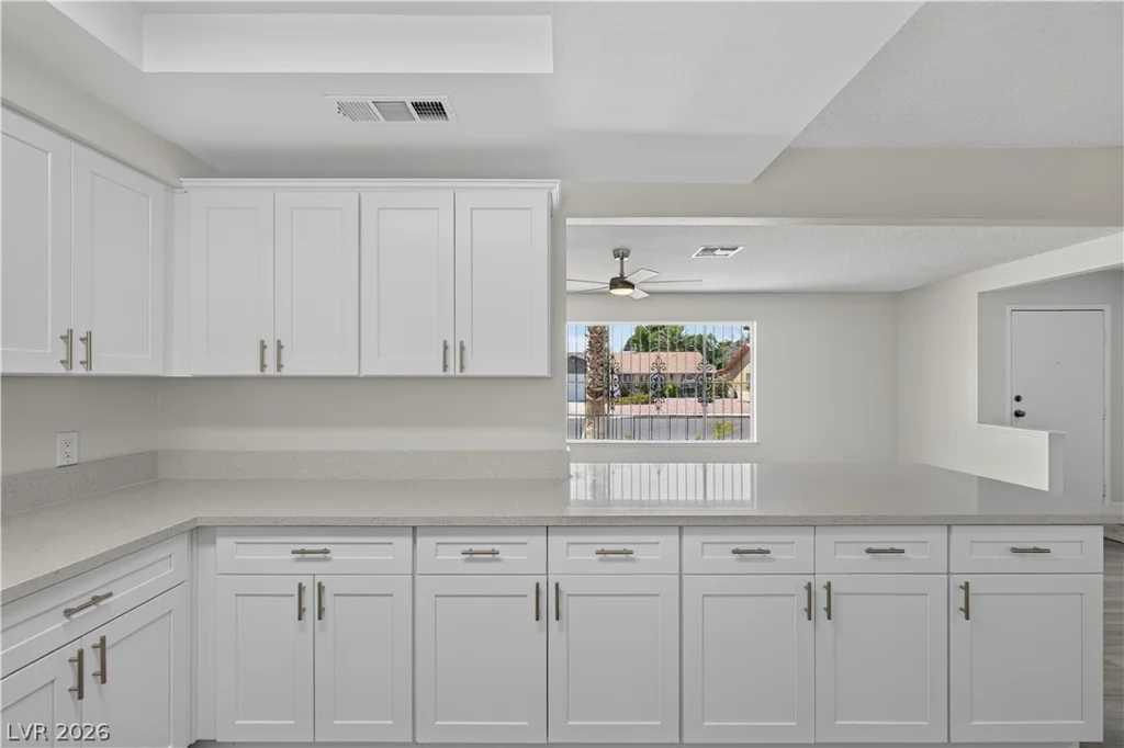 6216 Sespe, Las Vegas, NV 89108