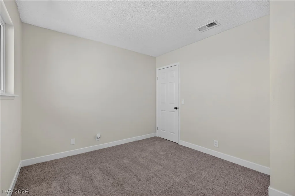 6216 Sespe, Las Vegas, NV 89108