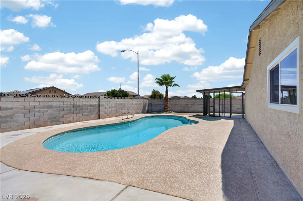 6216 Sespe, Las Vegas, NV 89108
