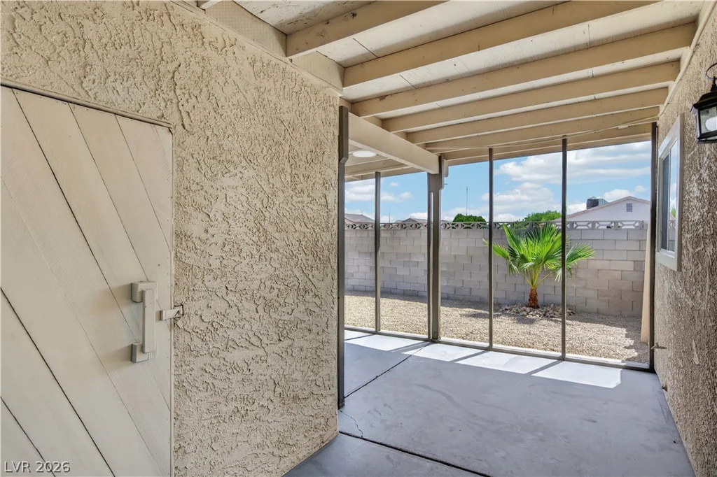 6216 Sespe, Las Vegas, NV 89108