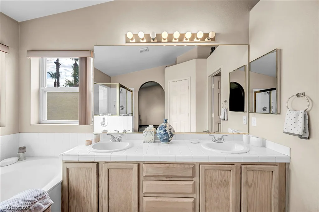 8032 Divernon, Las Vegas, NV 89149