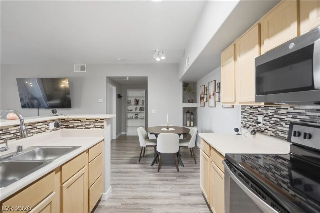 2615 Gary, Las Vegas, NV 89123
