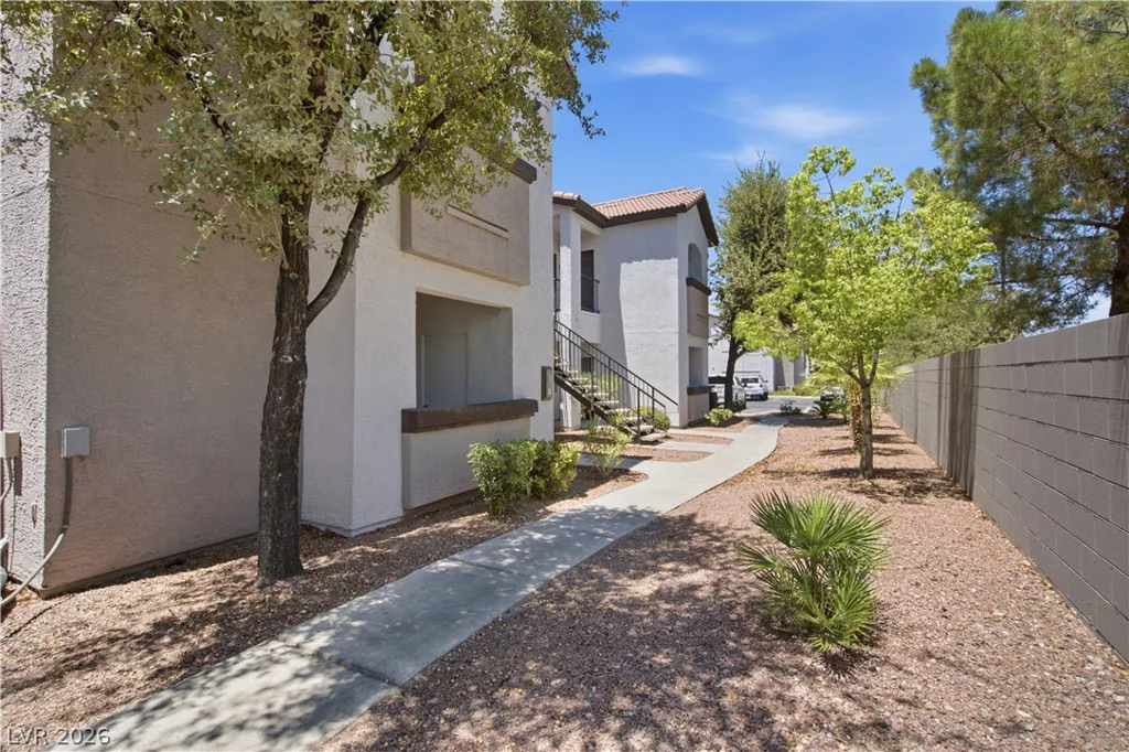 2615 Gary, Las Vegas, NV 89123