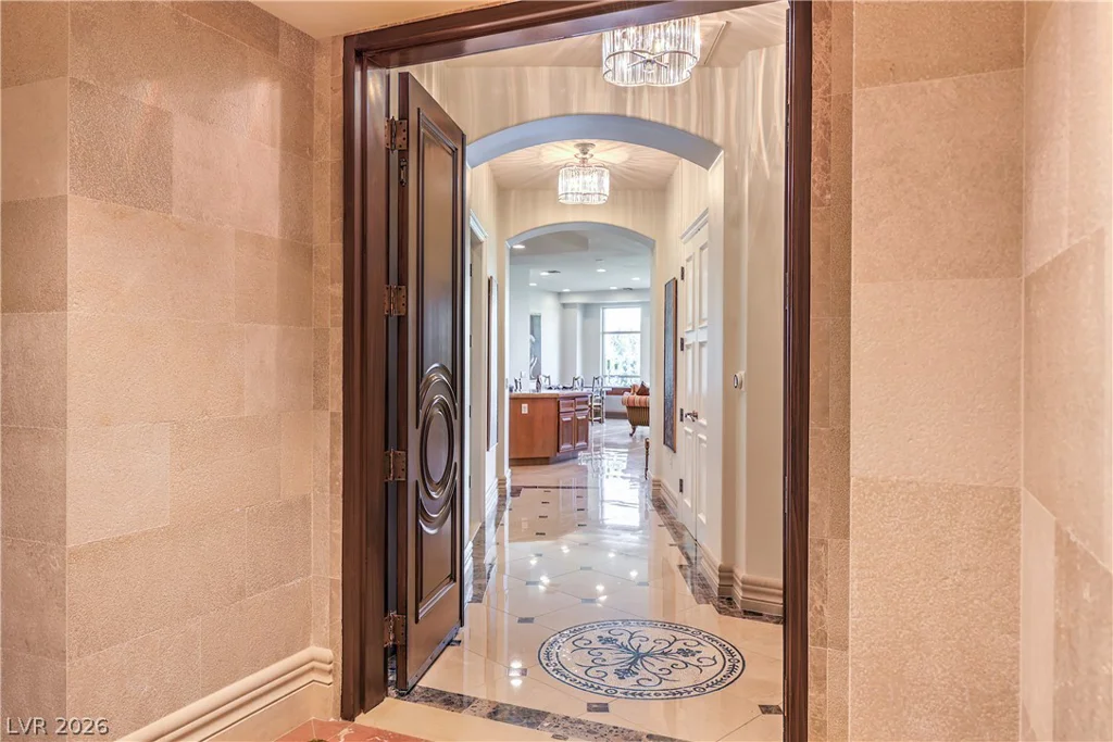 9101 Alta, Las Vegas, NV 89145