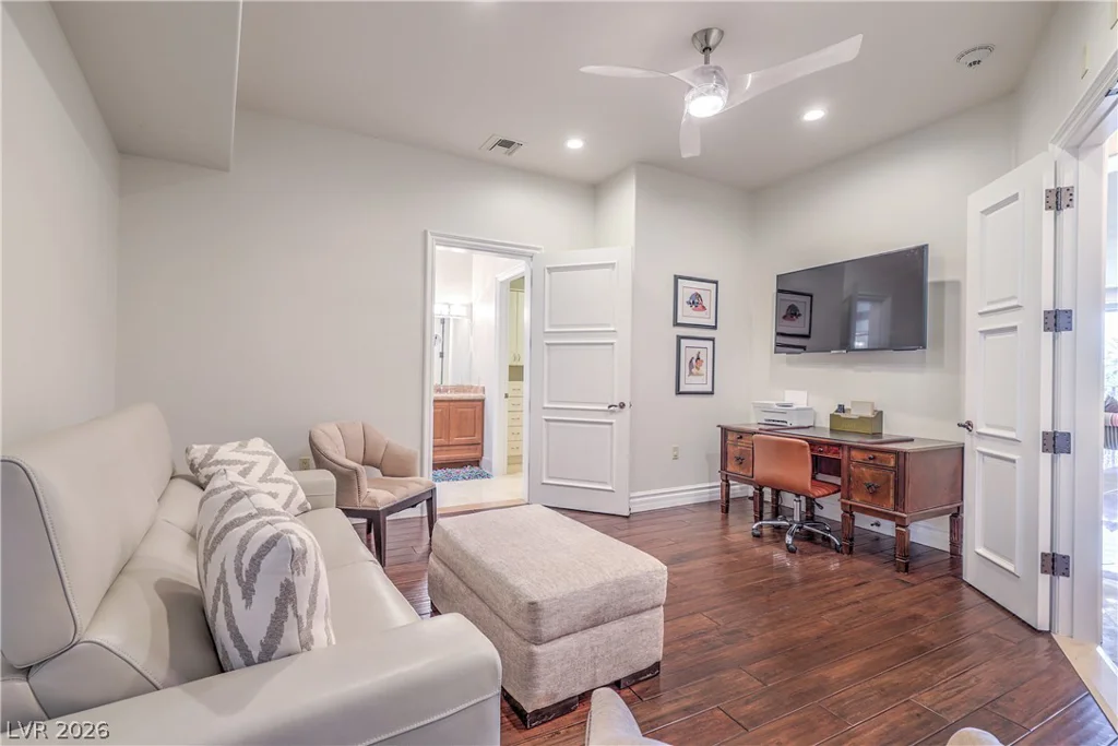 9101 Alta, Las Vegas, NV 89145