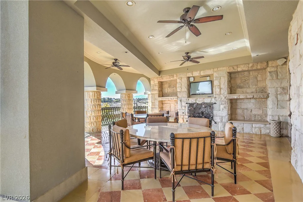 9101 Alta, Las Vegas, NV 89145