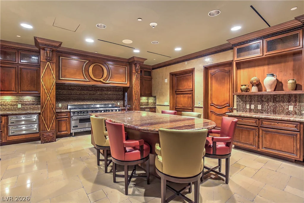 9101 Alta, Las Vegas, NV 89145