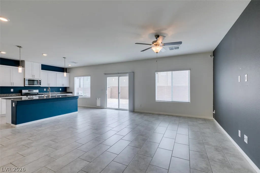 7544 Bronson Bay, North Las Vegas, NV 89084