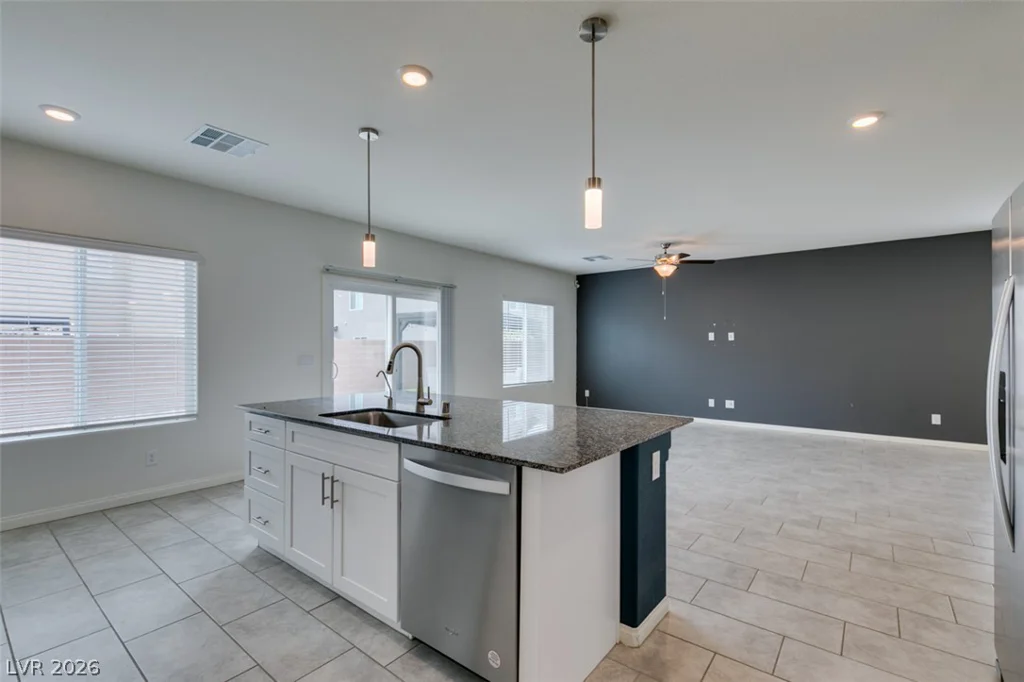 7544 Bronson Bay, North Las Vegas, NV 89084
