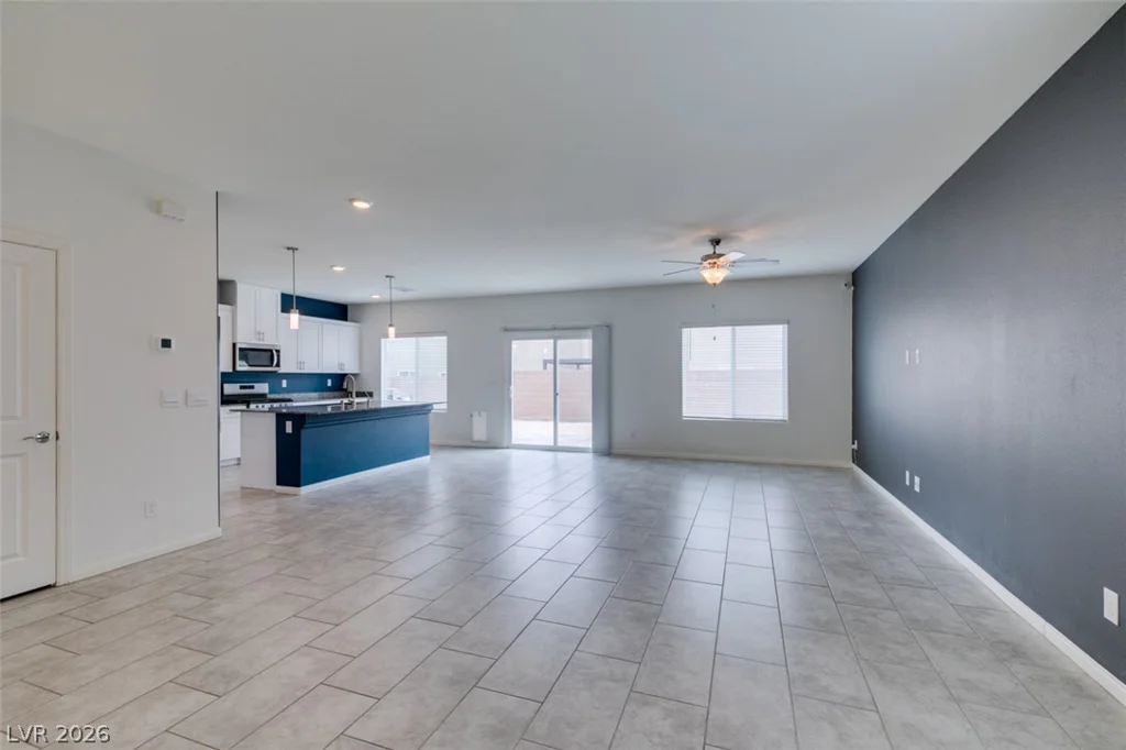 7544 Bronson Bay, North Las Vegas, NV 89084