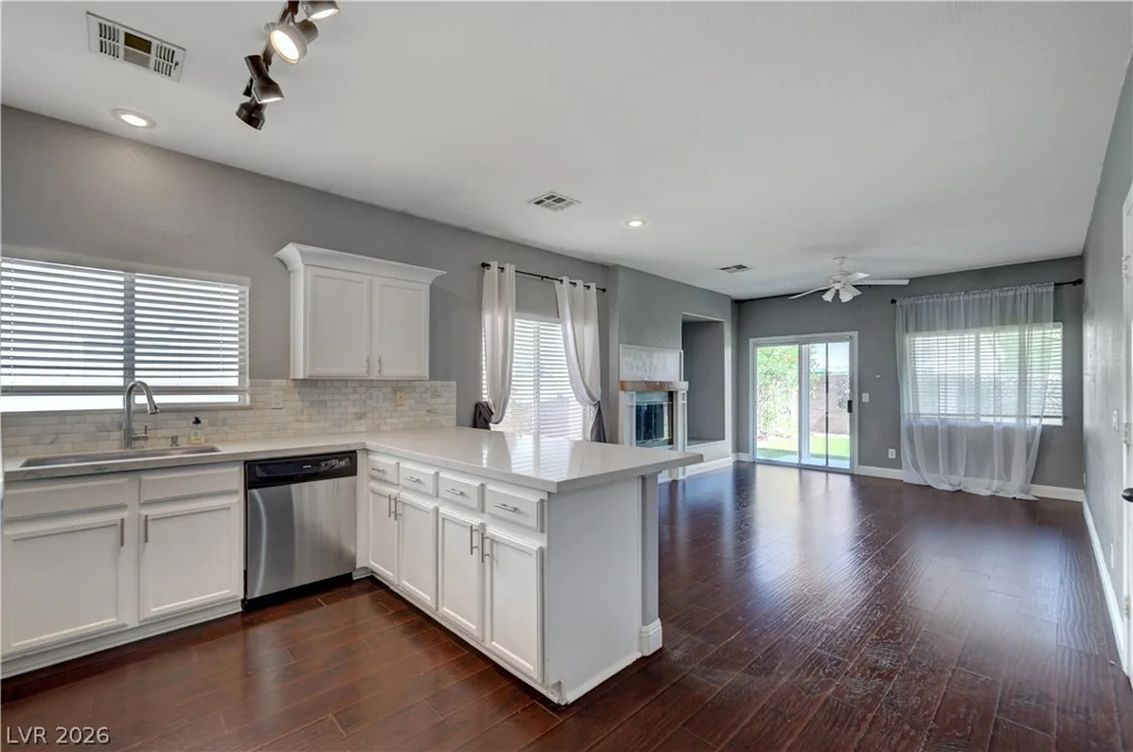 3813 Magenta Hills, North Las Vegas, NV 89031