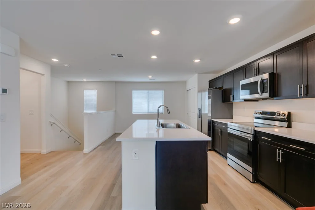6860 Prairie Pearl, Las Vegas, NV 89148