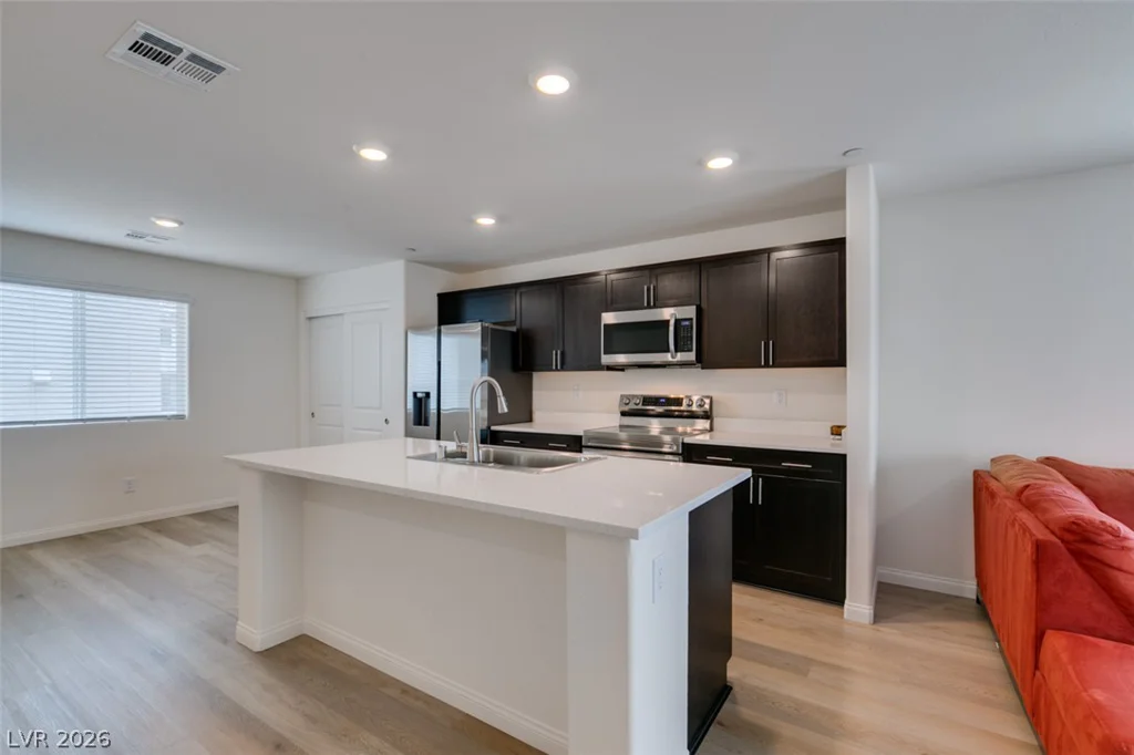 6860 Prairie Pearl, Las Vegas, NV 89148