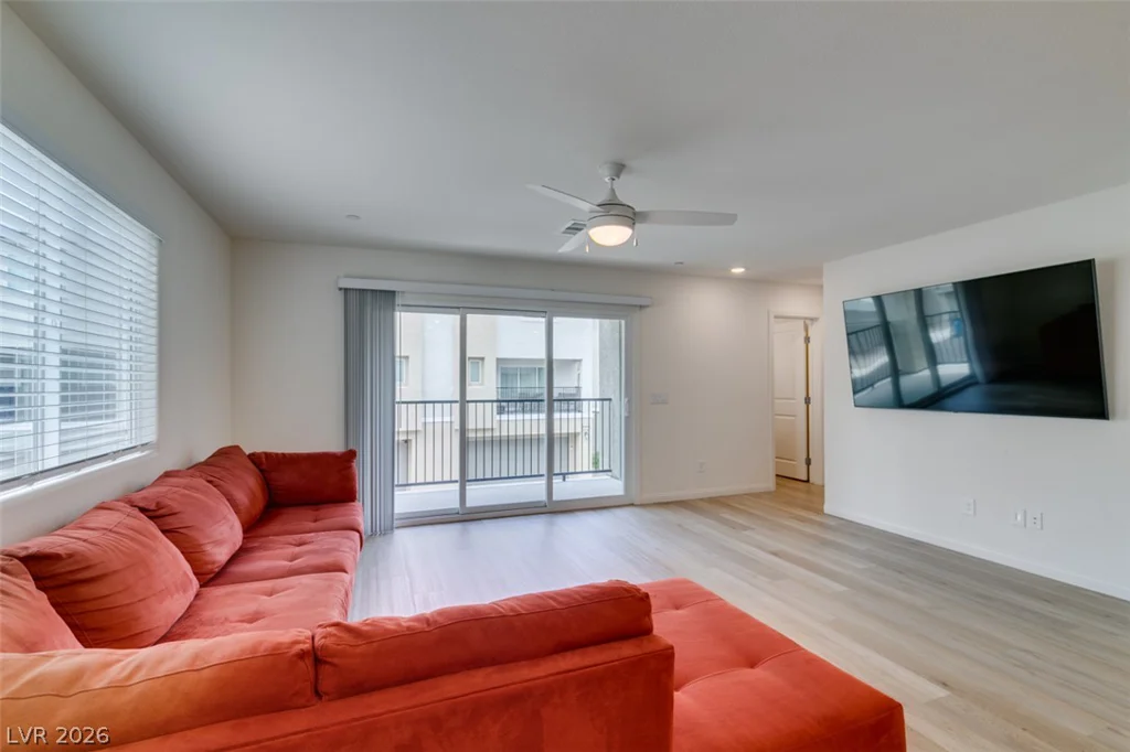 6860 Prairie Pearl, Las Vegas, NV 89148