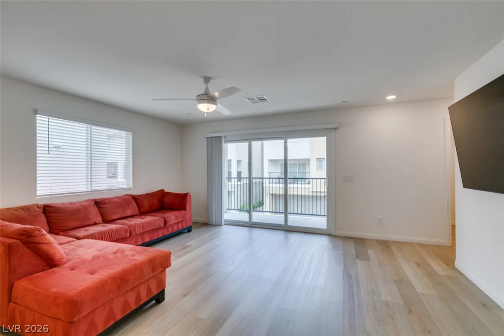 6860 Prairie Pearl, Las Vegas, NV 89148