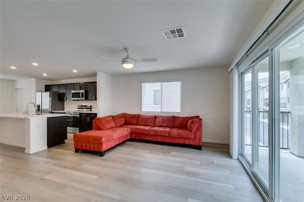 6860 Prairie Pearl, Las Vegas, NV 89148