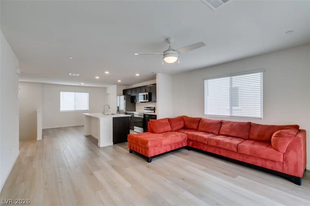 6860 Prairie Pearl, Las Vegas, NV 89148