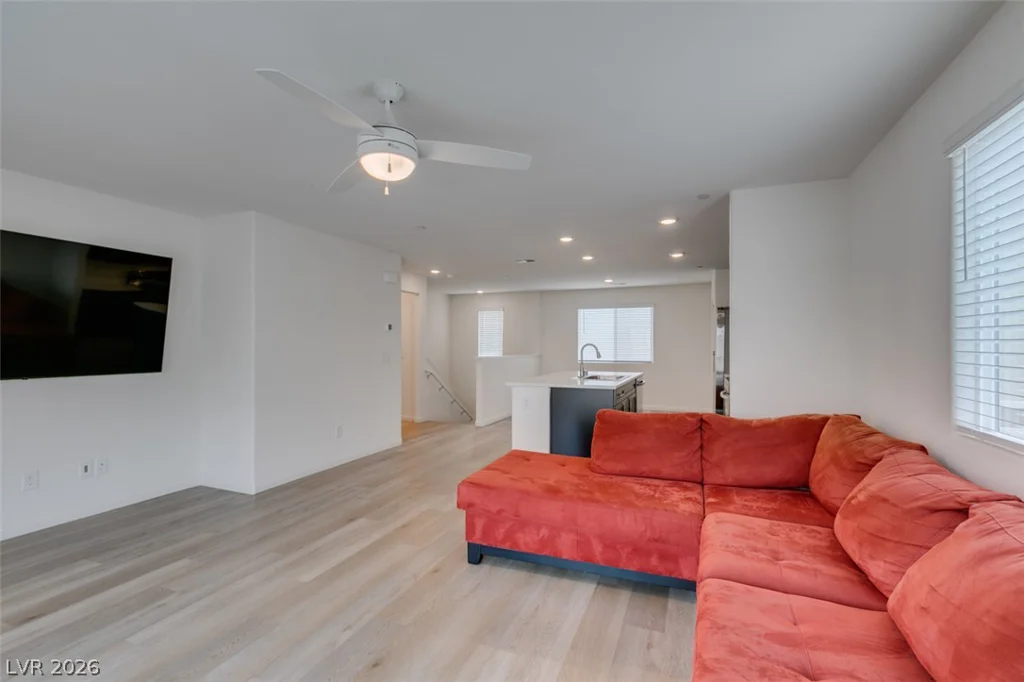 6860 Prairie Pearl, Las Vegas, NV 89148