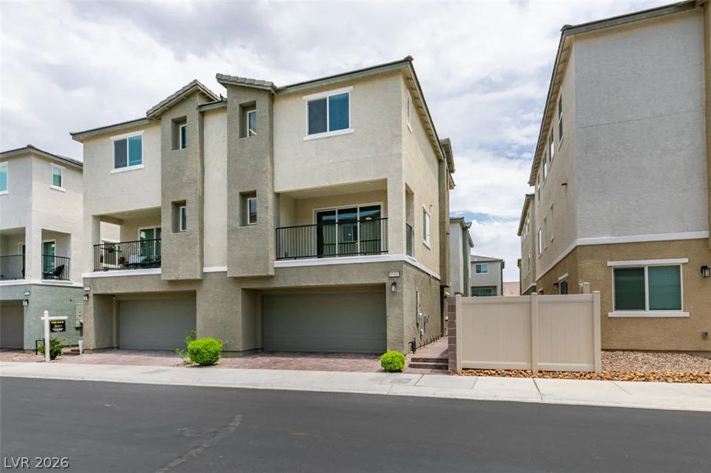 6860 Prairie Pearl, Las Vegas, NV 89148